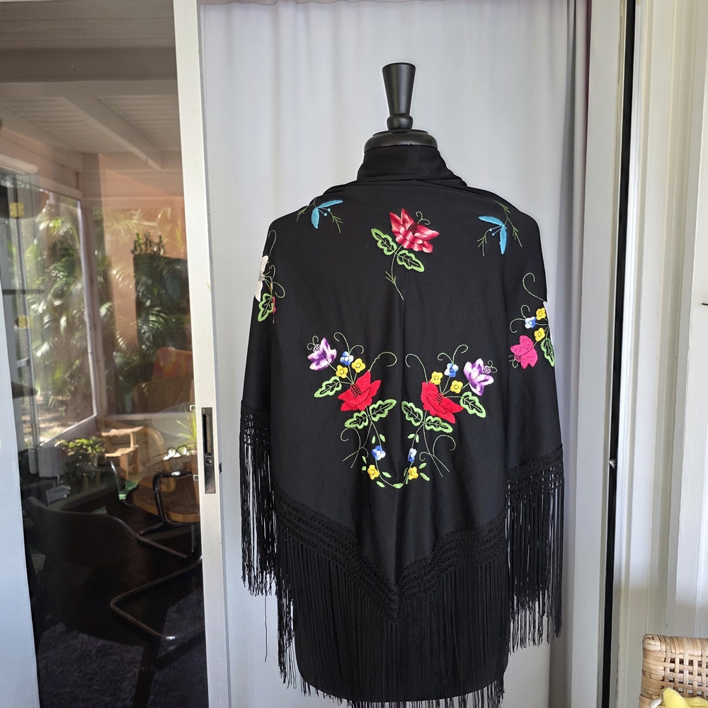 Vintage Boho Chic Fringe Black Floral Embroidered Wrap Triangle Scarf - Picture 3 of 13